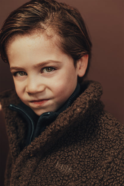 Baje Studio - teddy sweater Yagger - brown choco