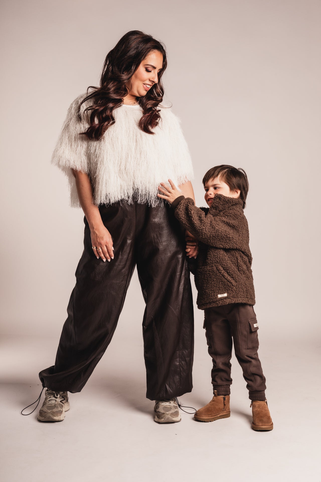 Baje Studio - teddy sweater Yagger - brown choco