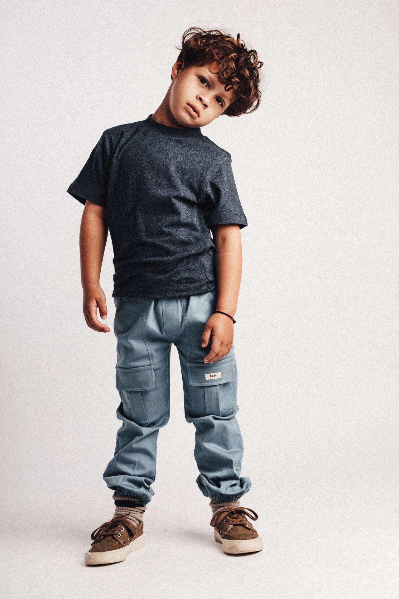 Baje Studio - shortsleeve Adrian - blue dark