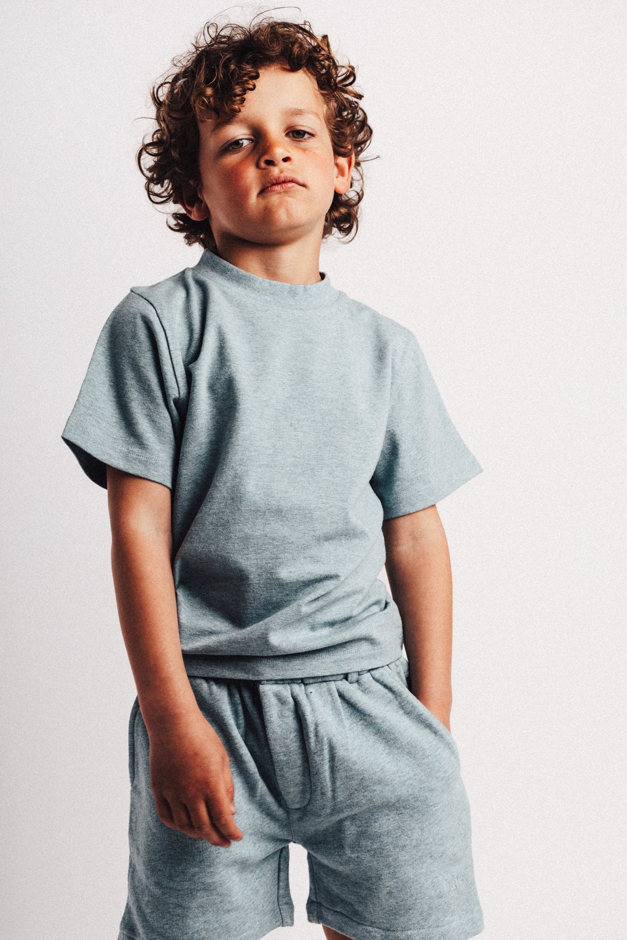 Baje Studio - shortsleeve Adrian - blue sea