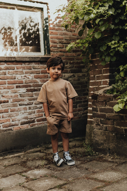 Baje Studio - shortsleeve Adrian - brown coconut