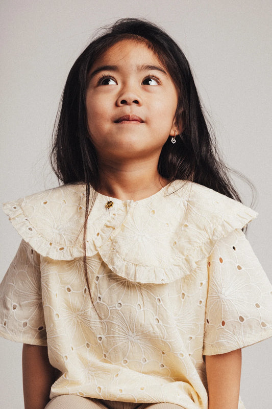 Baje Studio - embroidery blouse Alvora - crėme oat