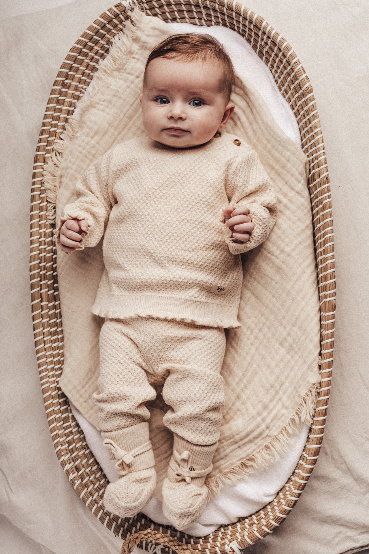 Baje Studio - knitted sweater Lexy - offwhite