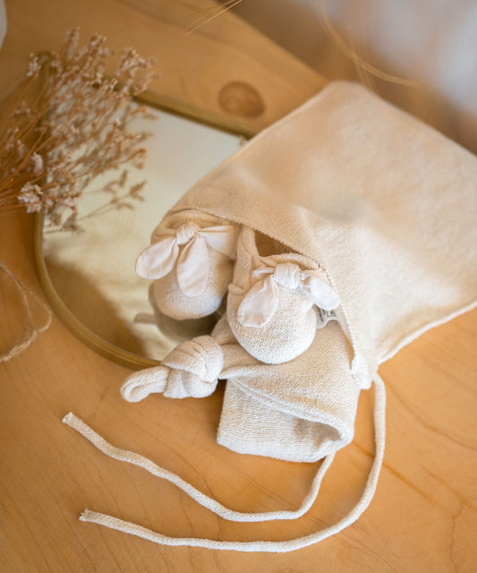 Play Up - newborn booties - pencil offwhite