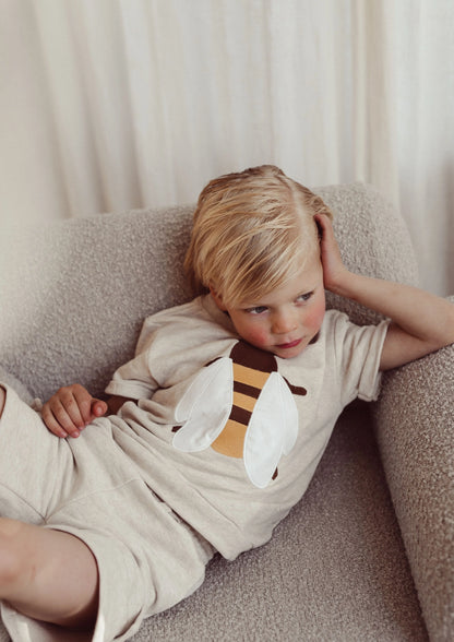 Bee cute T-shirt - oat