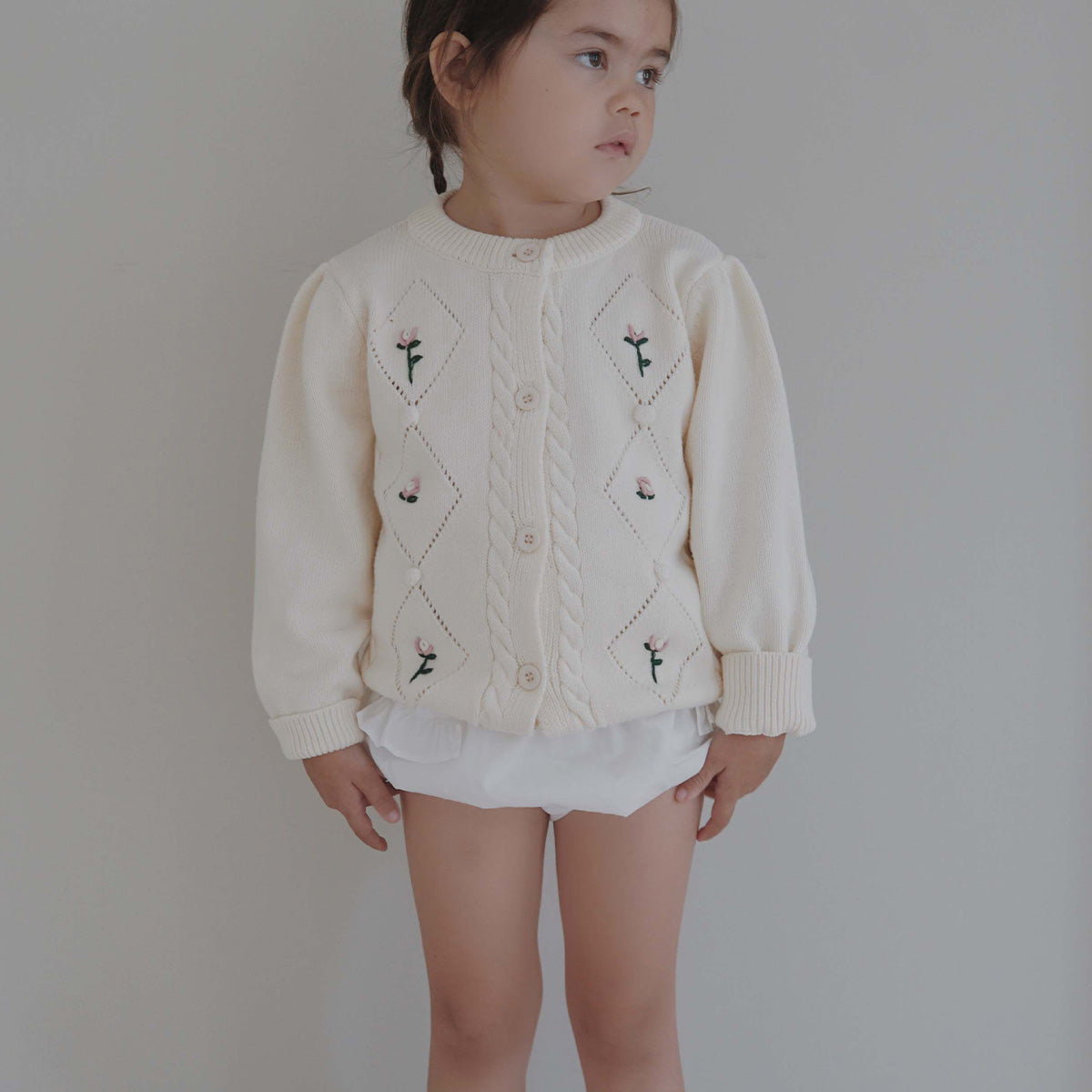 Cardigan Flower Embroidery ~ ivory