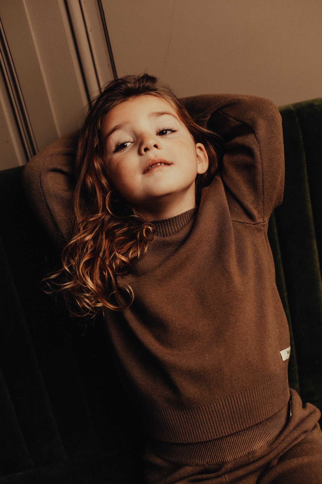 Baje Studio - knitted sweater Cevio - brown cacao