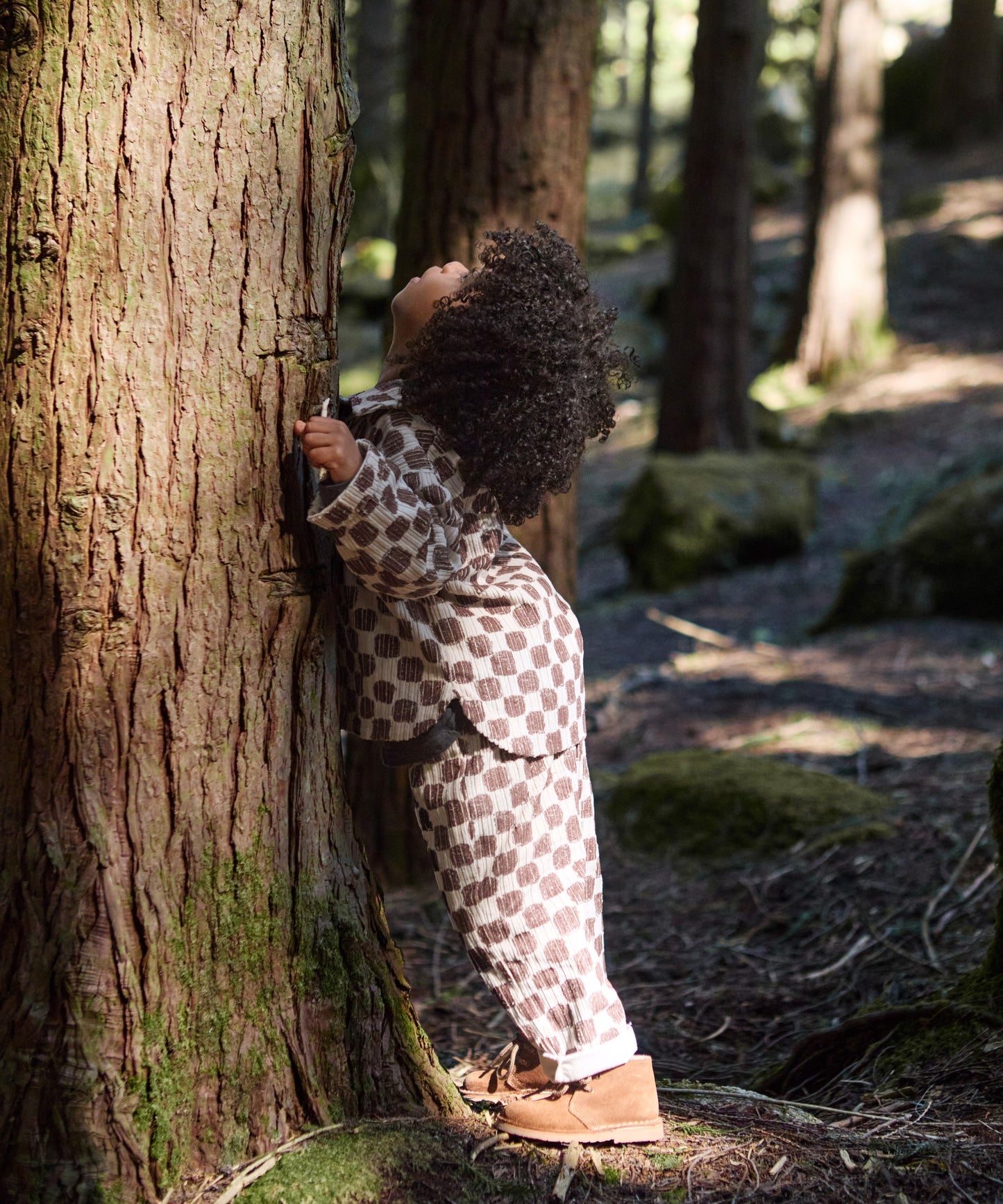 Play Up - corduroy trousers print - brown square