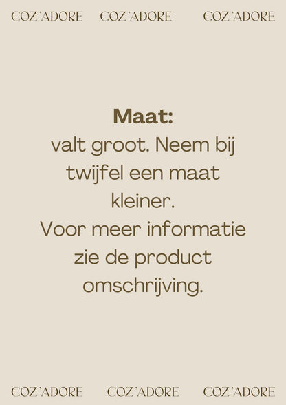 Two You Label - knitted jumper Pete - beach