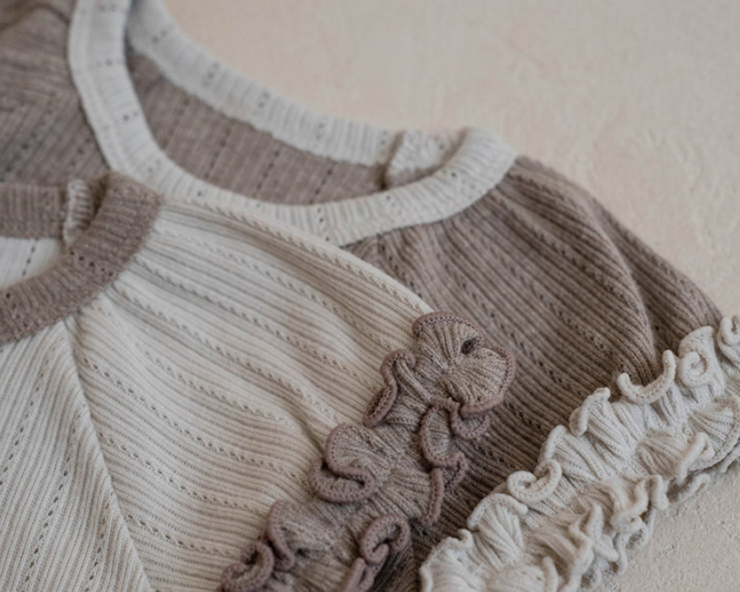 Peekaboo - romper Marron - cacao