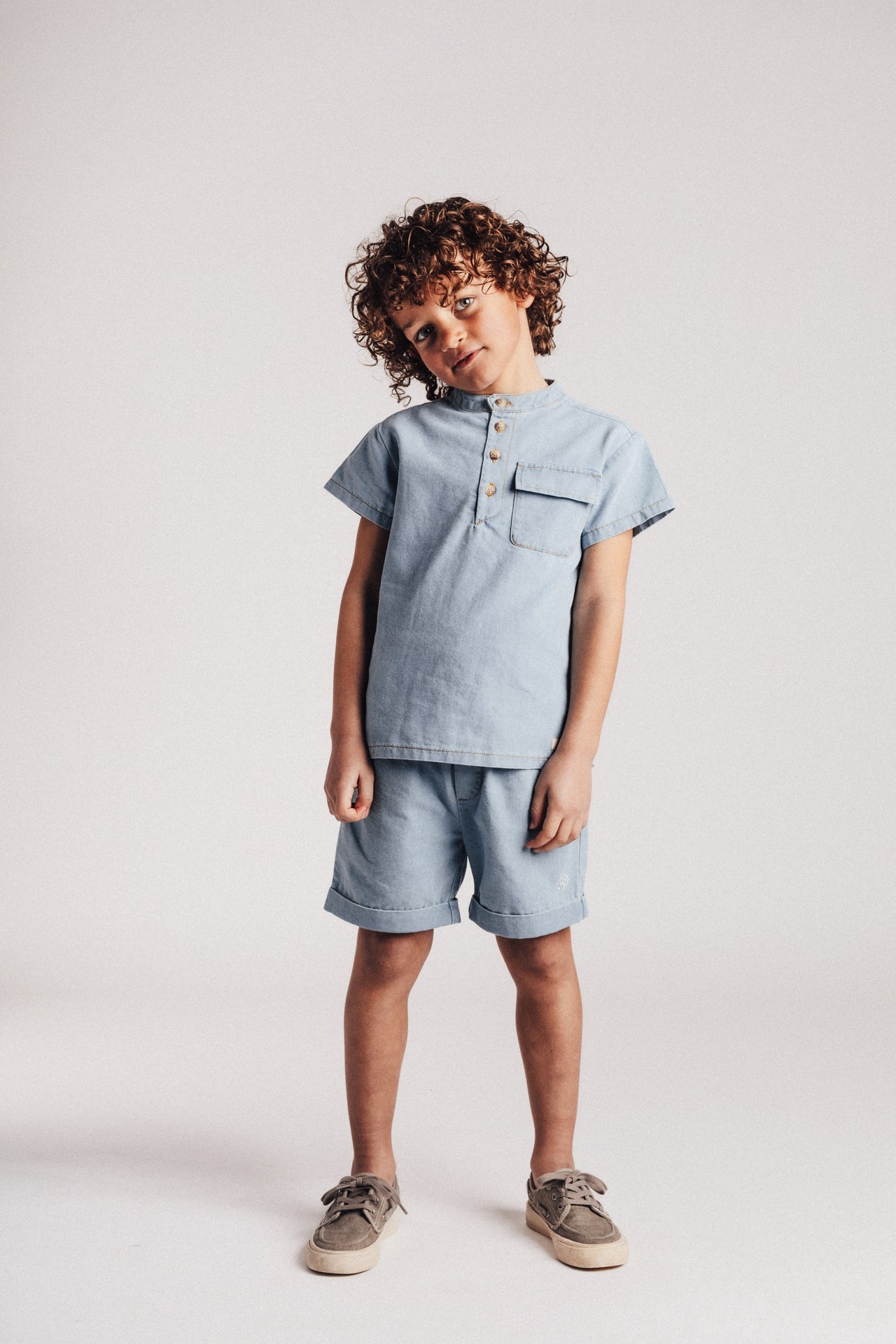 Baje Studio - denim shorts Maan - blue light