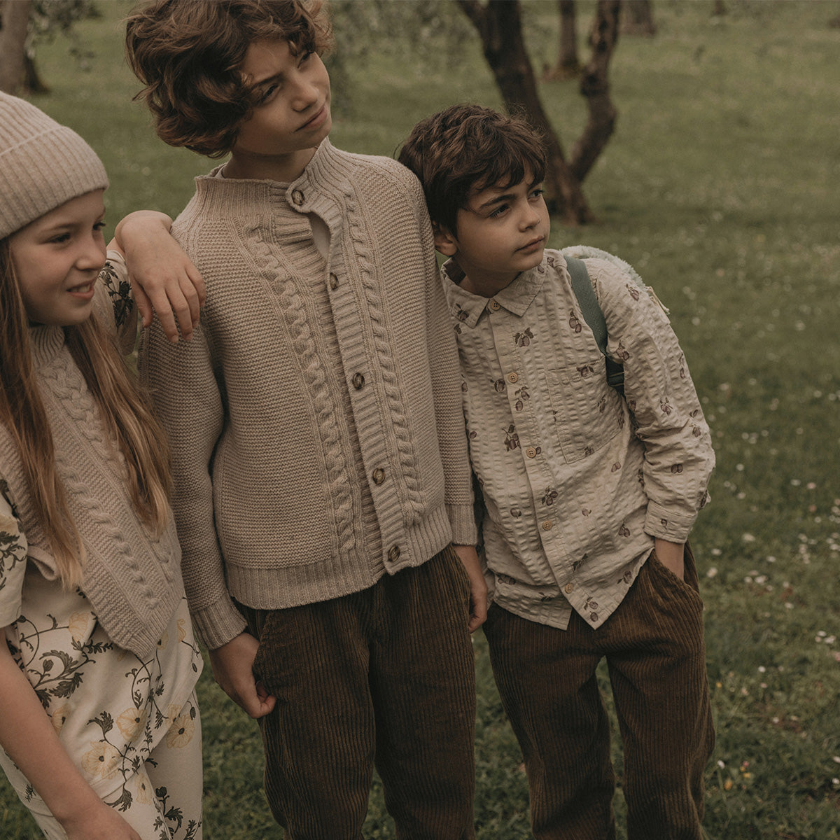 Wool knitted cable cardigan - oat