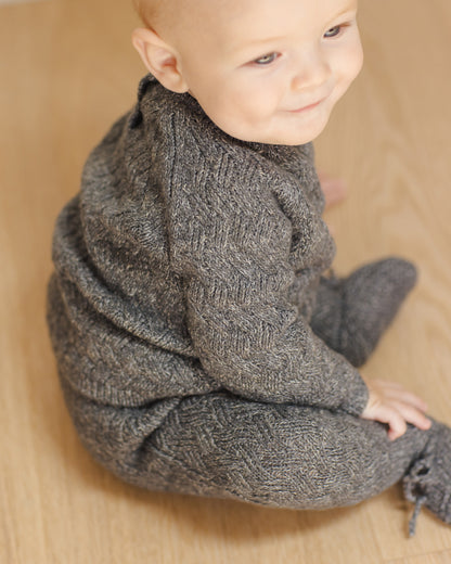 Knitted sweater ~ heathered indigo