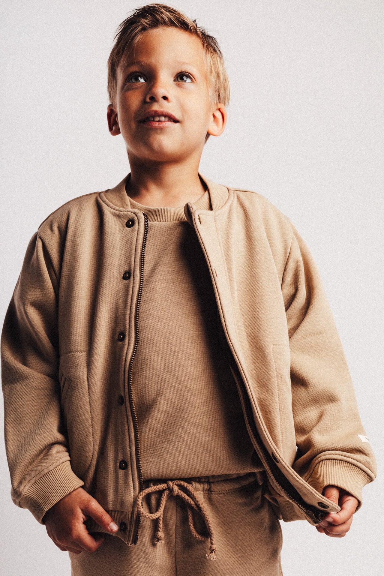 Baje Studio - cardigan Jaen - taupe cafe