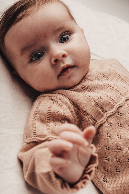 Baje Studio - knitted top Larrau - rose cafe