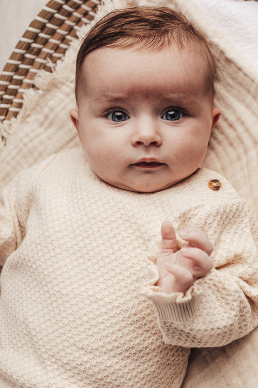 Baje Studio - knitted sweater Lexy - offwhite