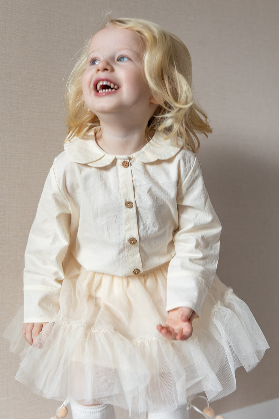 Lil'Atelier - woven blouse - turtledove