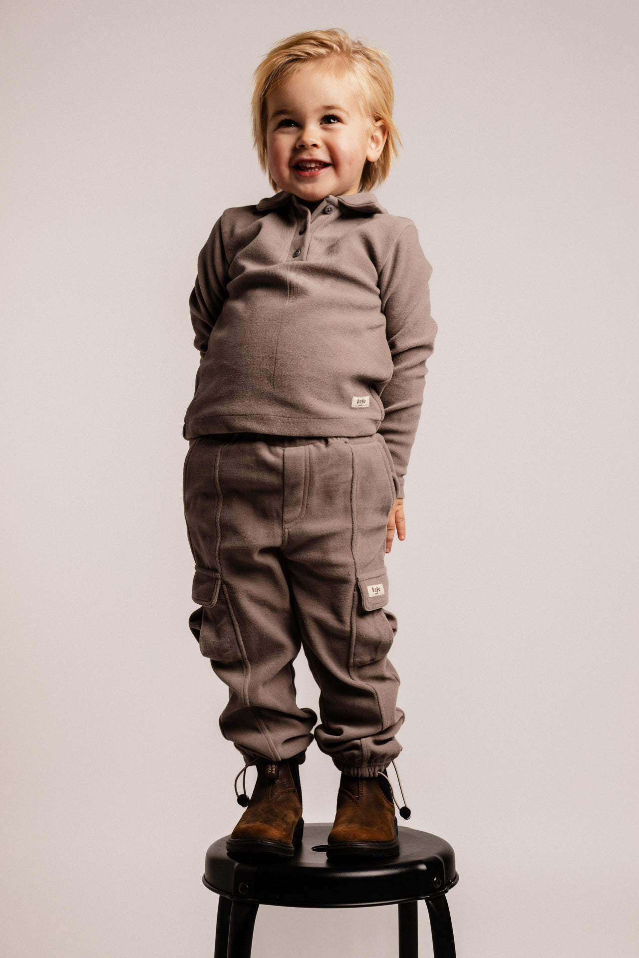 Baje Studio - velvet polo Vaud - grey steel