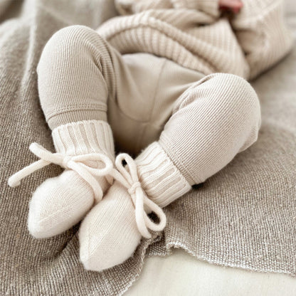 Babyslofjes van merinowol - offwhite