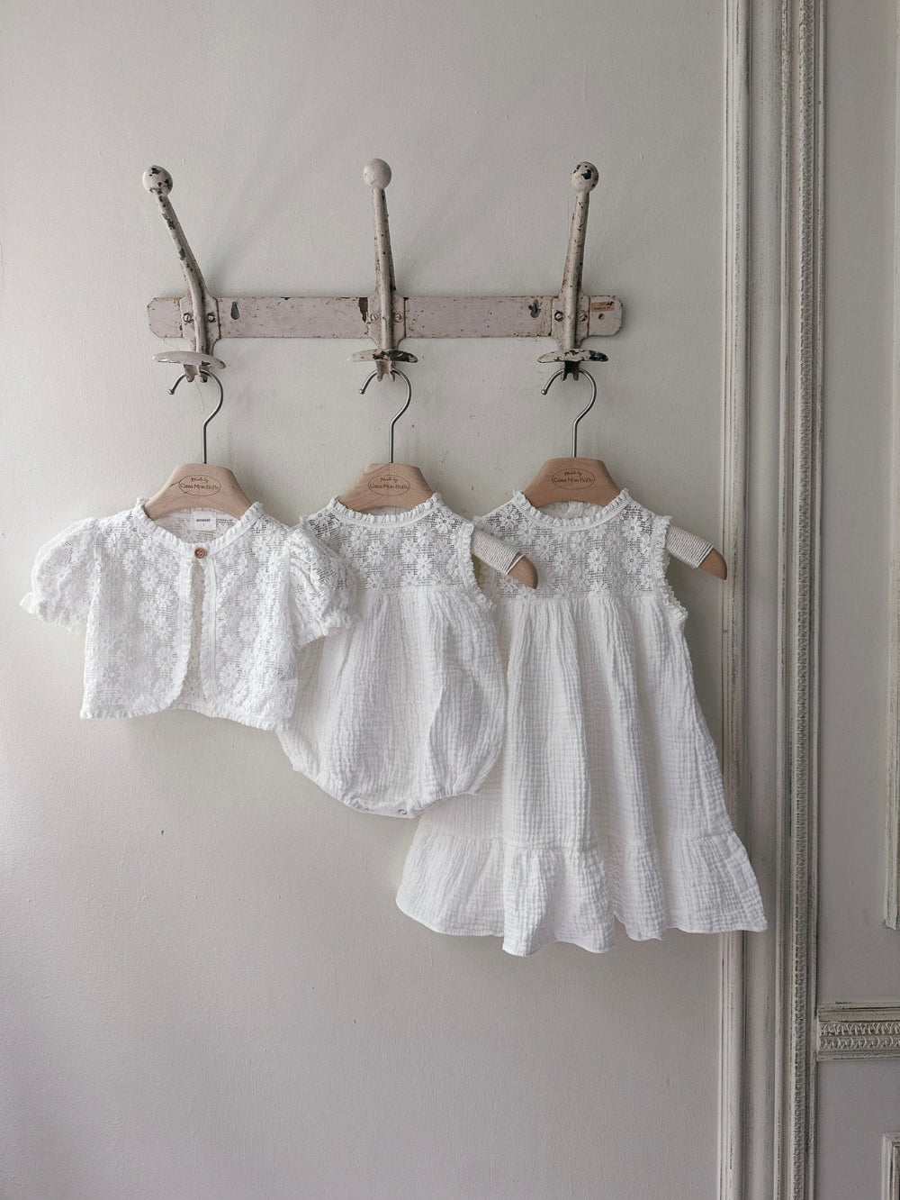 Monbebe - daisy dress - ivory white