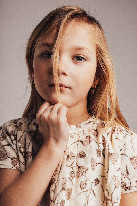 Baje Studio - flower blouse Nisa - crème oat