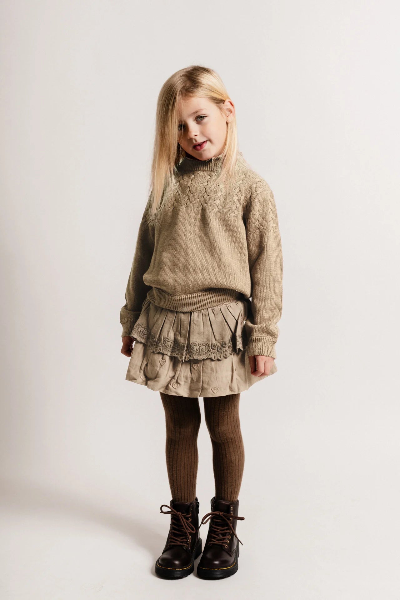 Baje Studio - sweater Vallon - sand desert