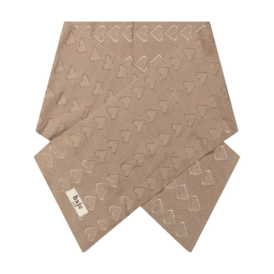 Baje Studio - knitted heart scarf Souzy - peach almond
