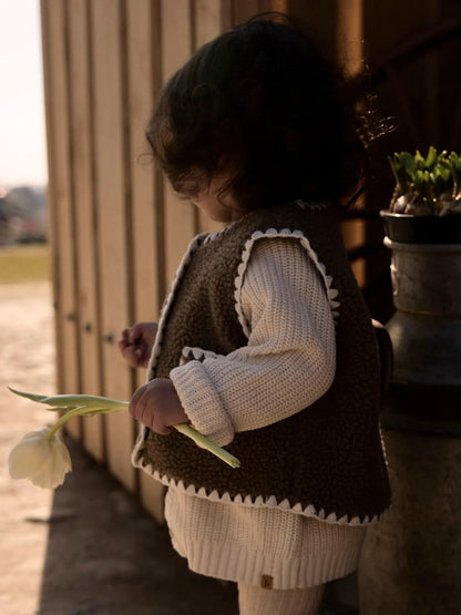 Lil'Atelier - loose fit teddy gilet - shitake brown