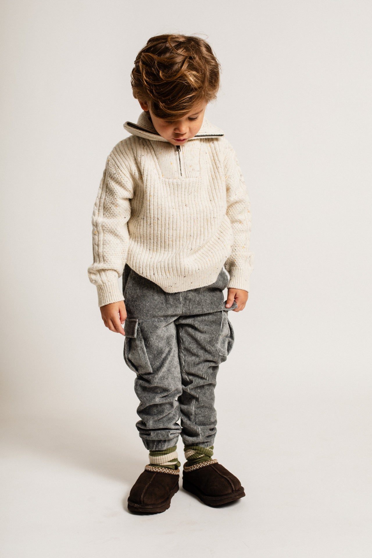 Baje Studio - corduroy cargo pants Wez - grey melange